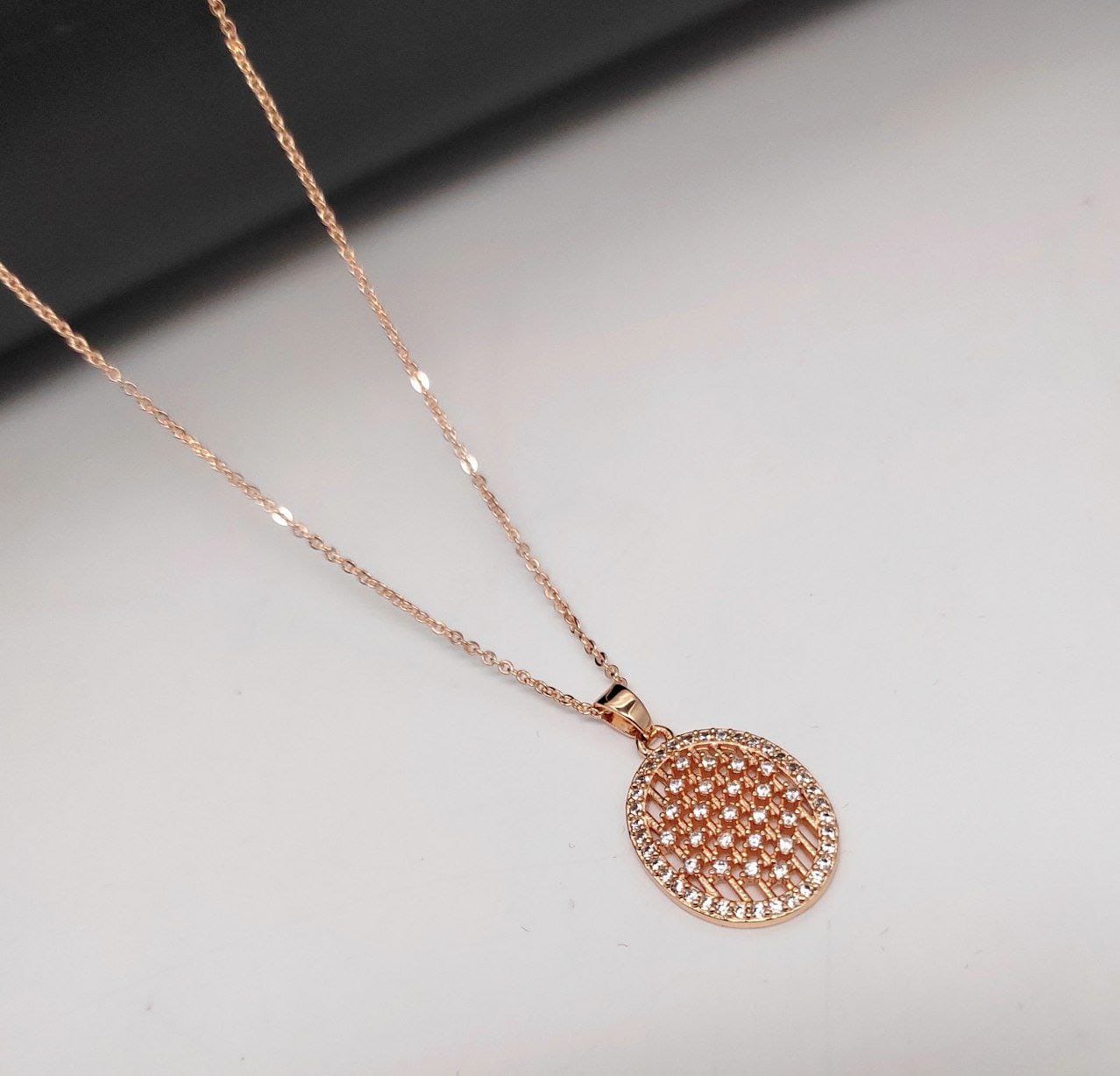 urogya Designer Gold Plated Pendant Chain