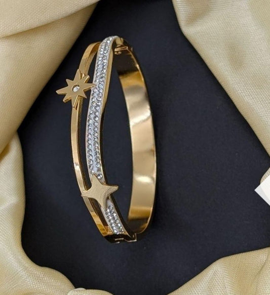 Surogya Everyday Wear Lightweight Bracelet