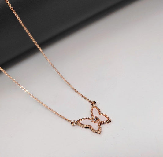 Lightweight Party Wear Pendant Necklace