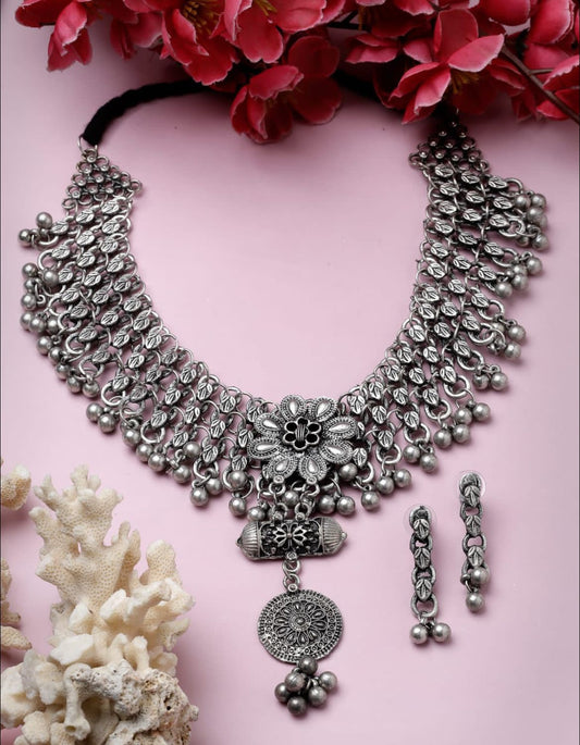 Surogya Fashion Jewellery Necklace & Earrings Set
