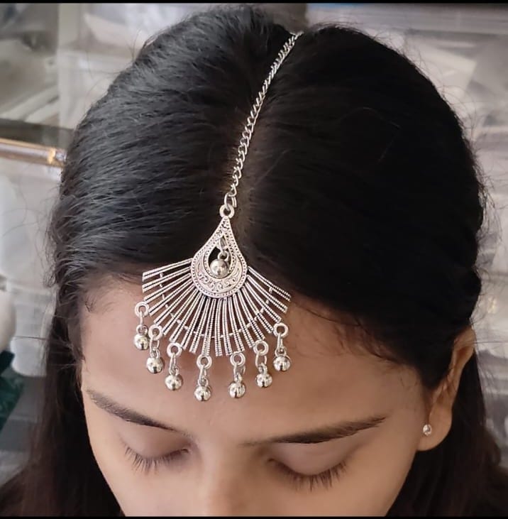 Surogya Traditional Silver Look Maang Tikka